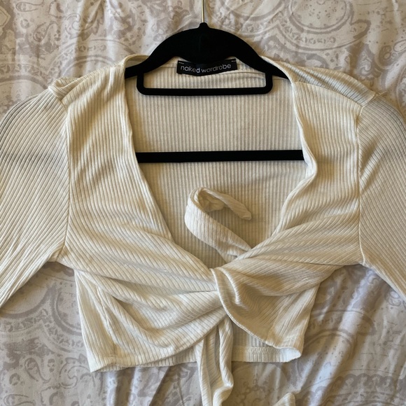 Tie-front crop top - Picture 2 of 2